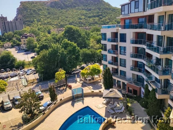 Тристаен апартамент в Каварна - 103 кв.м за 797 €/кв.м - Снимка #1