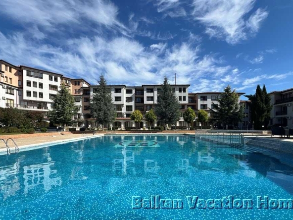 Двустаен апартамент в с. Рогачево, Област Добрич - 64 кв.м за 1015 €/кв.м - Снимка #1