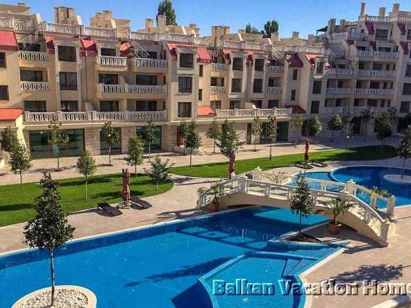 Тристаен апартамент в с. Аспарухово, Област Варна - 113 кв.м за 912 €/кв.м - Снимка #1