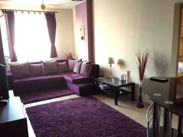 Дава се под наем Двустаен апартамент в Пловдив, Център - 43 кв.м за 168.3 € - Снимка #1