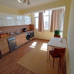 Дава се под наем Двустаен апартамент в Пловдив, Кършияка - 74 кв.м за 382.5 € - Снимка #1