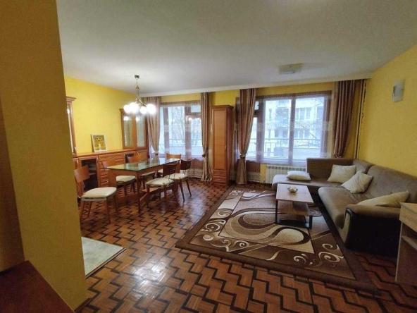 Дава се под наем Тристаен апартамент в София, Оборище - 120 кв.м за 800 € - Снимка #1