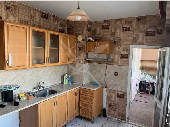 Тристаен апартамент в Пловдив, Кючук Париж - 70 кв.м за 1315 €/кв.м - Снимка #1