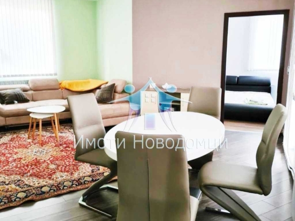 Тристаен апартамент в Шумен, Пазара - 90 кв.м за 1564 €/кв.м - Снимка #1