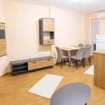 Дава се под наем Тристаен апартамент в Пловдив, Кючук Париж - 90 кв.м за 612 € - Снимка #1