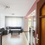 Дава се под наем Тристаен апартамент в Пловдив, Каменица 1 - 122 кв.м за 612 € - Снимка #1