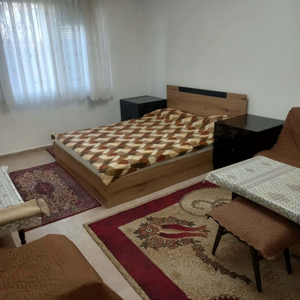 Дава се под наем Едностаен апартамент в Свиленград - 43 кв.м за 228.99 € - Снимка #1