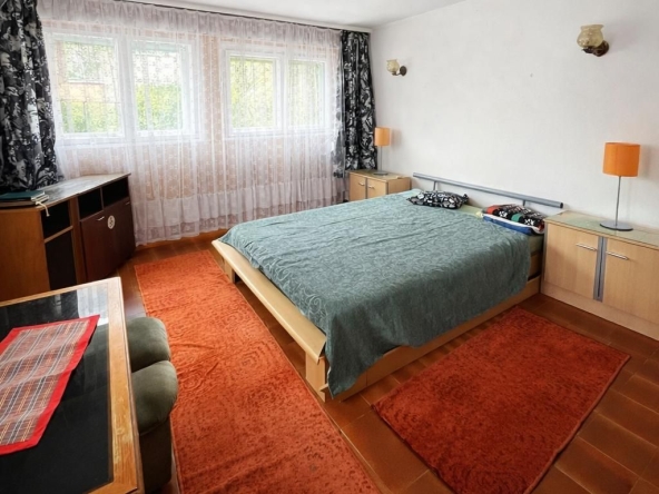 Дава се под наем Двустаен апартамент в София, Лозенец - 50 кв.м за 423.81 € - Снимка #1
