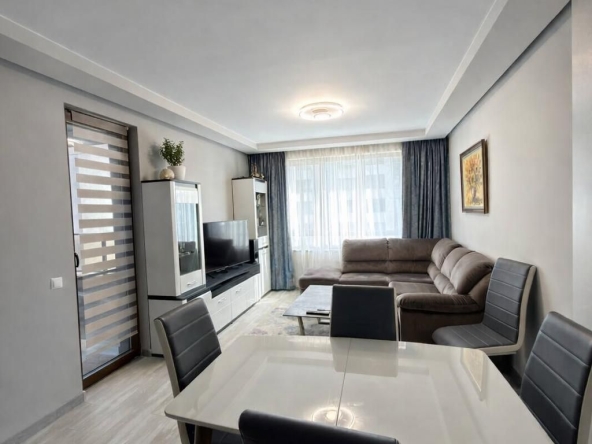 Тристаен апартамент в Бургас, Изгрев - 101 кв.м за 1152 €/кв.м - Снимка #1