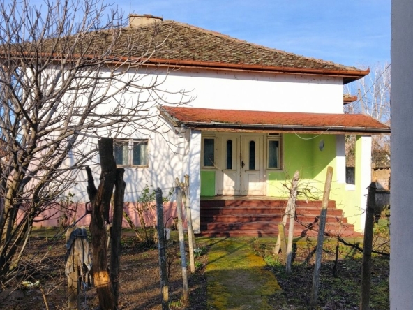 Къща в София, Люлин 2 - 300 кв.м за 136 €/кв.м - Снимка #1