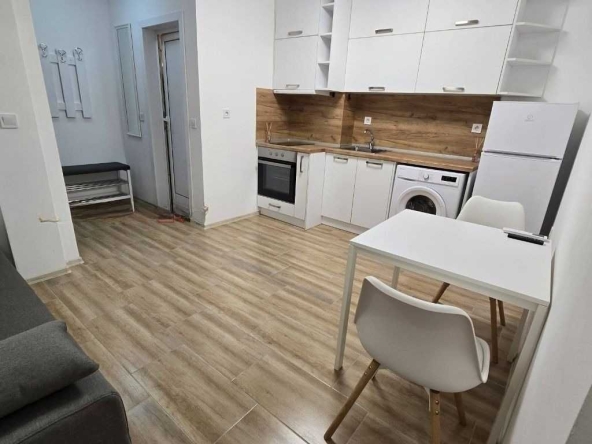 Дава се под наем Двустаен апартамент в София, Зона Б-5 - 60 кв.м за 433.5 € - Снимка #1