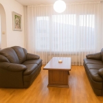 Дава се под наем Тристаен апартамент в София, Младост 3 - 112 кв.м за 750 € - Снимка #1