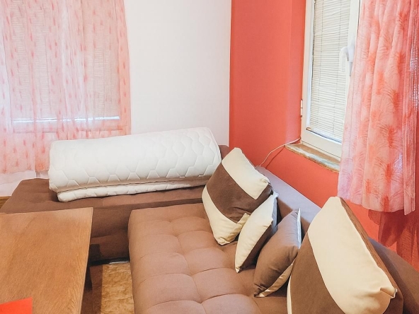 Дава се под наем Едностаен апартамент в Пловдив, Мараша - 30 кв.м за 204 € - Снимка #1