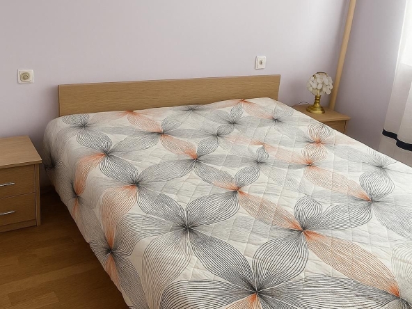 Дава се под наем Двустаен апартамент в Пловдив, Кючук Париж - 55 кв.м за 281 € - Снимка #1