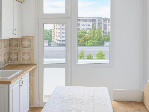 Дава се под наем Двустаен апартамент в Пловдив, Христо Смирненски - 68 кв.м за 280.5 € - Снимка #1