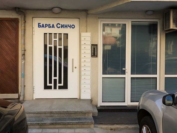 Двустаен апартамент в Долни чифлик - 77 кв.м за 2143 €/кв.м - Снимка #1