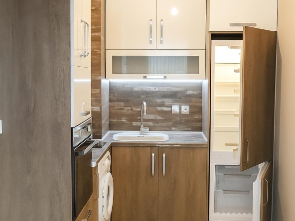 Дава се под наем Двустаен апартамент в Пловдив, Христо Смирненски - 65 кв.м за 460 € - Снимка #1