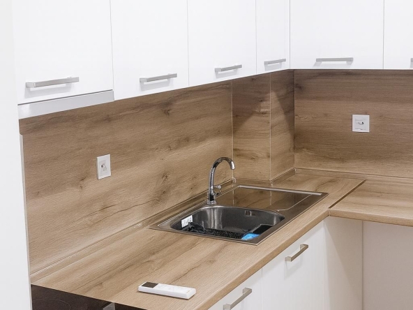 Дава се под наем Двустаен апартамент в Пловдив, Южен - 65 кв.м за 510 € - Снимка #1