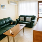 Дава се под наем Тристаен апартамент в Пловдив, Център - 80 кв.м за 510 € - Снимка #1