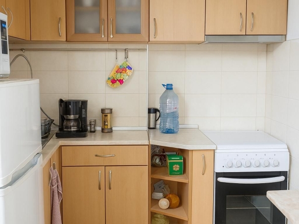 Дава се под наем Тристаен апартамент в Пловдив, Център - 88 кв.м за 367.2 € - Снимка #1