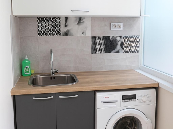 Дава се под наем Двустаен апартамент в Пловдив, Център - 45 кв.м за 357 € - Снимка #1