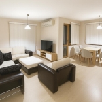 Дава се под наем Тристаен апартамент в Пловдив, Център - 100 кв.м за 750 € - Снимка #1