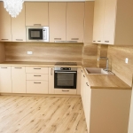 Дава се под наем Двустаен апартамент в Пловдив, Кършияка - 70 кв.м за 550 € - Снимка #1