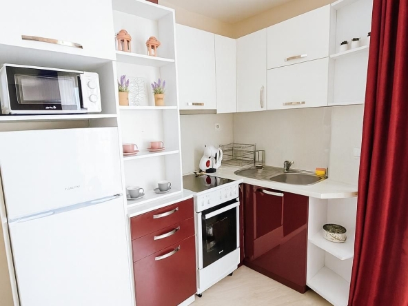 Дава се под наем Двустаен апартамент в Пловдив, Център - 80 кв.м за 598.23 € - Снимка #1