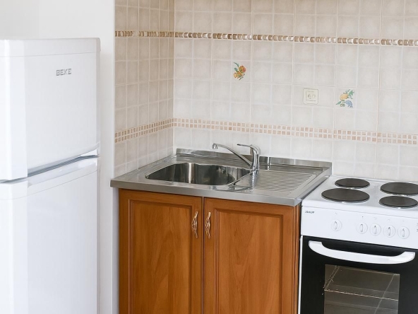 Дава се под наем Двустаен апартамент в София, Банишора - 45 кв.м за 478.38 € - Снимка #1