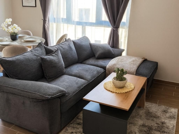 Дава се под наем Двустаен апартамент в Пловдив, Младежки Хълм - 65 кв.м за 598.23 € - Снимка #1