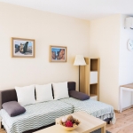 Дава се под наем Едностаен апартамент в Пловдив, Център - 40 кв.м за 382.5 € - Снимка #1