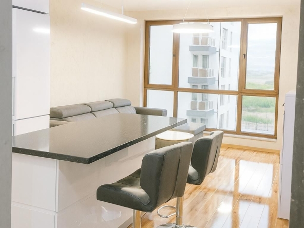 Дава се под наем Двустаен апартамент в Пловдив, Южен - 63 кв.м за 407.49 € - Снимка #1