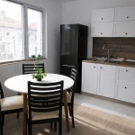 Дава се под наем Тристаен апартамент в Пловдив, Прослав - 95 кв.м за 498.27 € - Снимка #1