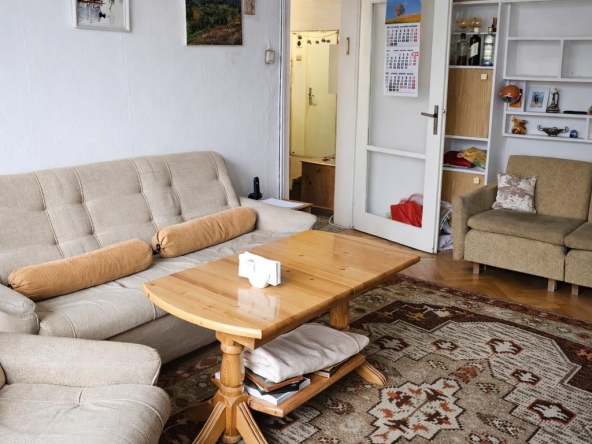 Дава се под наем Двустаен апартамент в София, Красно село - 57 кв.м за 498.27 € - Снимка #1