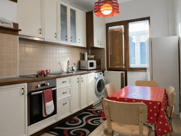 Дава се под наем Тристаен апартамент в Пловдив, Каменица 2 - 68 кв.м за 548.25 € - Снимка #1