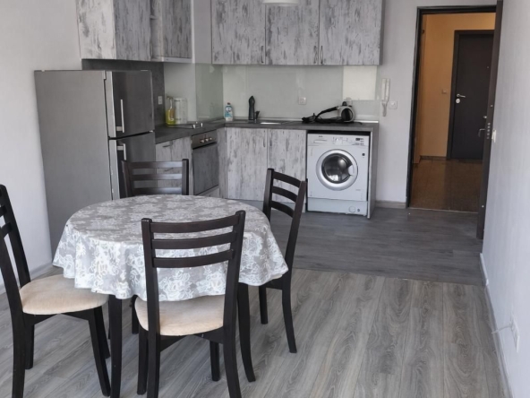 Дава се под наем Двустаен апартамент в София, Банишора - 60 кв.м за 487.56 € - Снимка #1