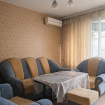 Дава се под наем Двустаен апартамент в Пловдив, Кършияка - 65 кв.м за 348.84 € - Снимка #1