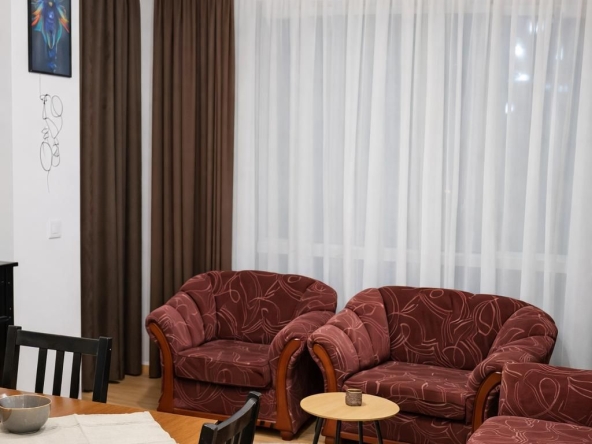 Дава се под наем Двустаен апартамент в Пловдив, Южен - 65 кв.м за 348.84 € - Снимка #1