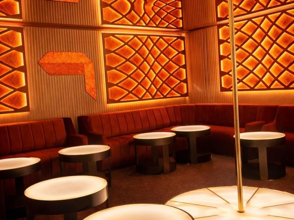 Дава се под наем Заведение в Пловдив, Каменица 1 - 400 кв.м за 2992.17 € - Снимка #1