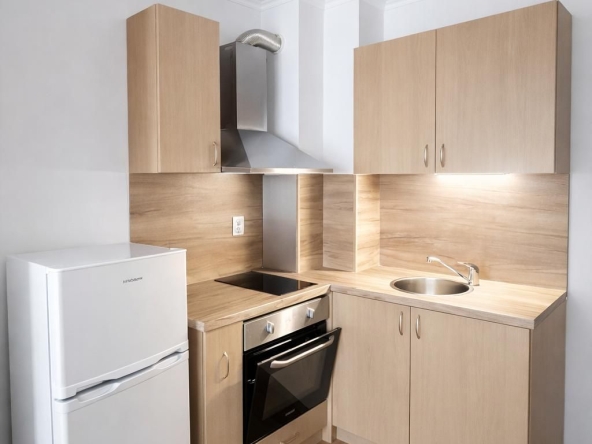 Дава се под наем Двустаен апартамент в Пловдив, Кършияка - 52 кв.м за 348.84 € - Снимка #1