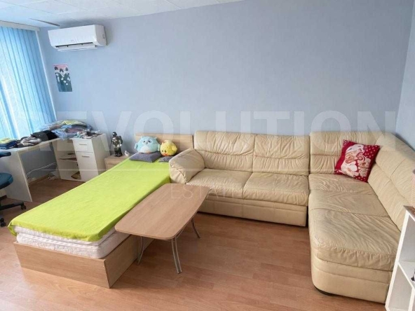 Къща в Костинброд - 180 кв.м за 992 €/кв.м - Снимка #1