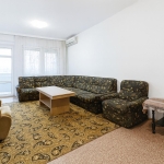 Дава се под наем Двустаен апартамент в Пловдив, Кючук Париж - 65 кв.м за 383 € - Снимка #1