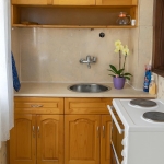 Дава се под наем Етаж от къща в Пловдив, Коматево - 98 кв.м за 409 € - Снимка #1