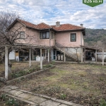 Къща в Кюстендил, Запад - 826 кв.м за 26 €/кв.м - Снимка #1