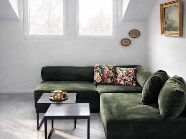 Дава се под наем Етаж от къща в Пловдив, Младежки Хълм - 83 кв.м за 698.19 € - Снимка #1