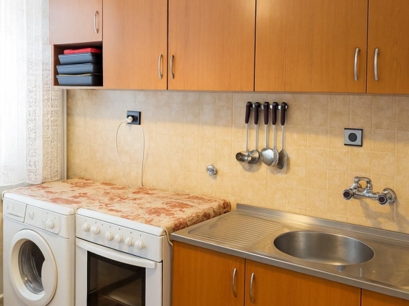 Дава се под наем Къща в Пловдив, Прослав - 124 кв.м за 511 € - Снимка #1