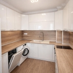 Дава се под наем Двустаен апартамент в Пловдив, Тракия - 61 кв.м за 487.56 € - Снимка #1