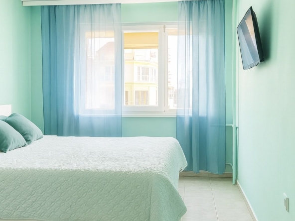 Тристаен апартамент в София, Красно село - 93 кв.м за 1639 €/кв.м - Снимка #1