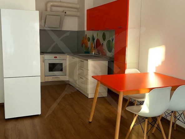 Двустаен апартамент в Пловдив, Южен - 65 кв.м за 1016 €/кв.м - Снимка #1