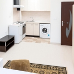 Дава се под наем Едностаен апартамент в Пловдив, Център - 43 кв.м за 357 € - Снимка #1